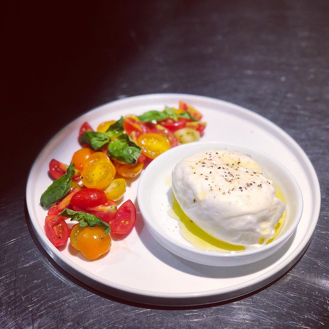 Tomatoes & Burrata